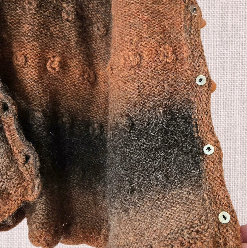 Cropped Mohair Sweater Ombre Fall Colors Ruffle Texture Boho Whimsygoth Fairy - Picture 9 of 10